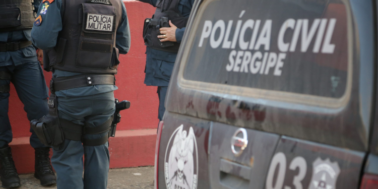 Polícia cumpre mandado de prisão por violência doméstica e tentativa de feminicídio em Poço Redondo